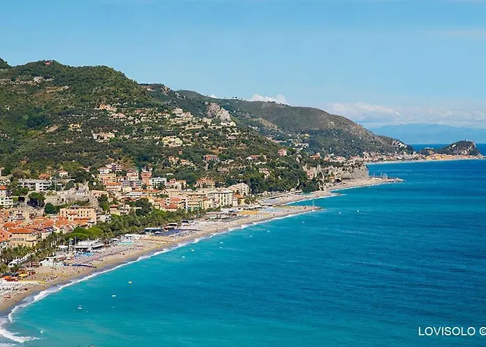 Rio 3 Stelle Superior -finale Ligure 3*